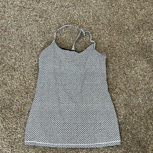 Lululemon top